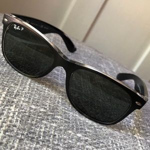 RAYBAN New Wayfarer Sunglasses polarized